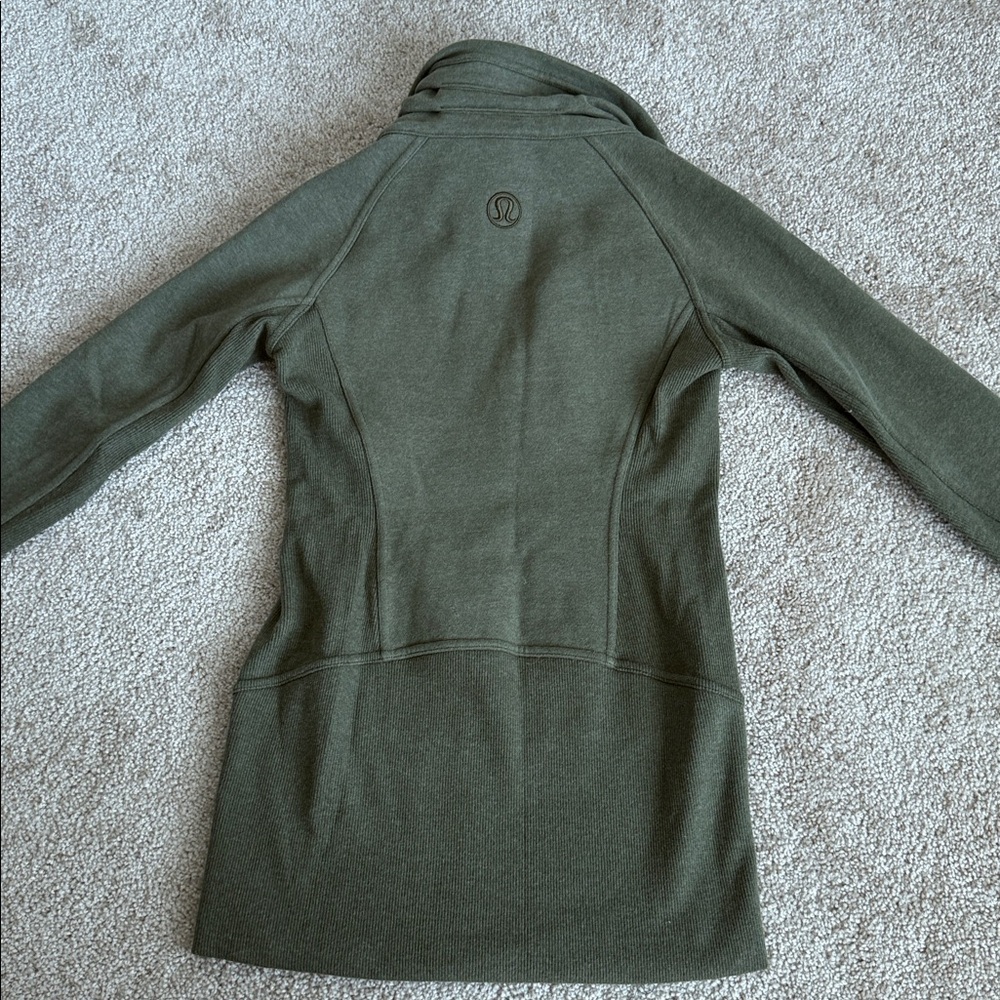 Lululemon Radiant Jacket II Heathered Fatigue Green - Picture 5 of 10